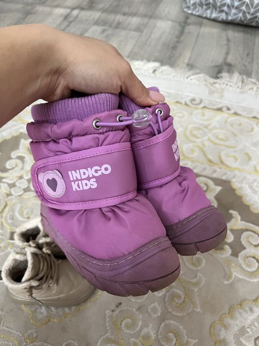 продам детские зимние дутыши