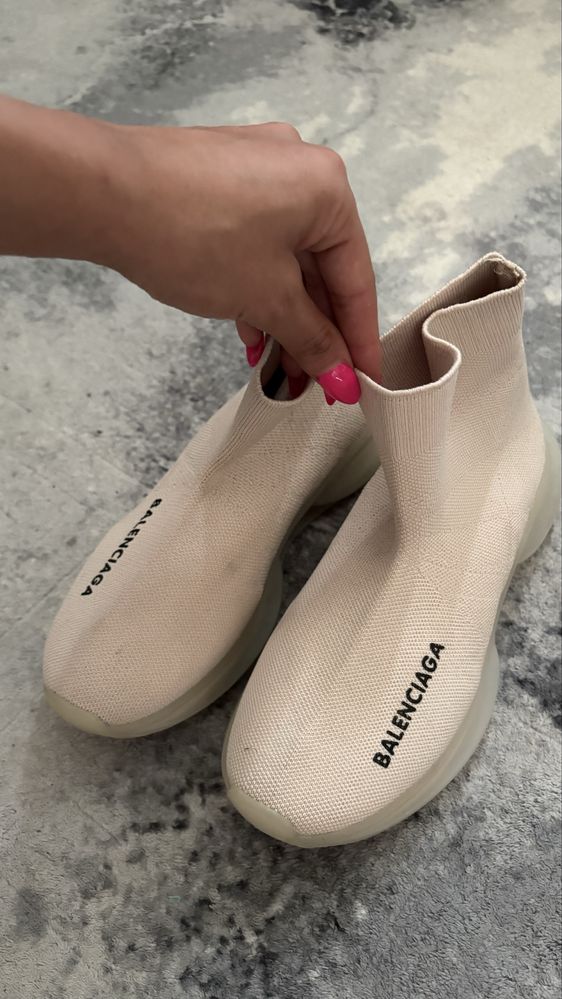Balenciaga обувки