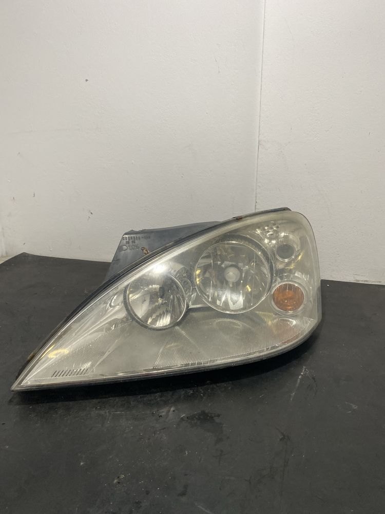 Far stanga fata Ford Galaxy Faruri ford Galaxy 2001-2006