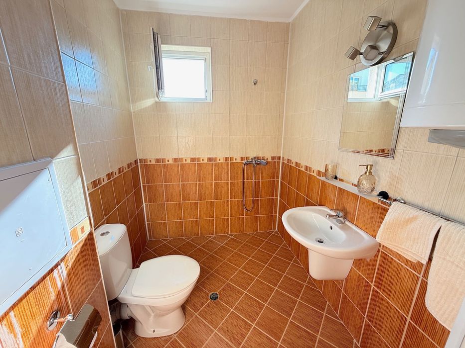 Продава се Тристаен апартамент в к.к. Слънчев бряг - 84 кв.м за 1250 €/кв.м - Снимка #12