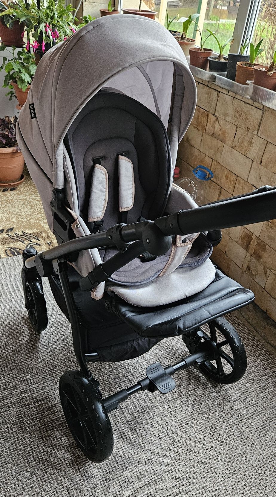 Продавам бебешка количка Buba Zaza 3в1 и база Isofix
