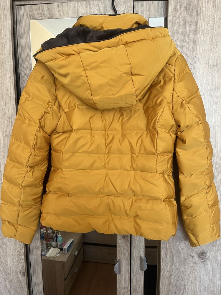 Зимно яке Zara с естествен пух