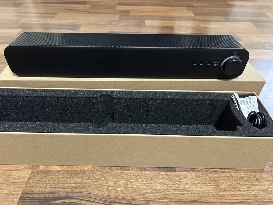 Soundbar Bluetooth 2x5 W