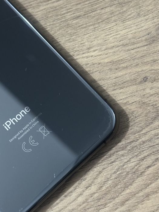 iPhone XS 256GB – работи отлично, сменена батерия, без Face ID
