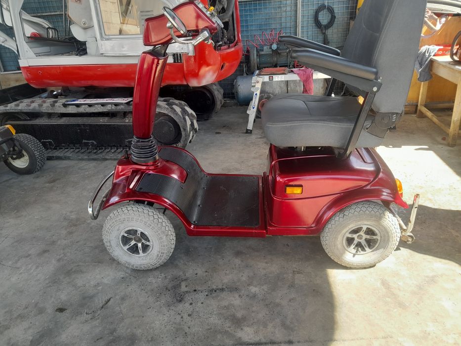 Carucior electric ptr oameni cu dizabilita