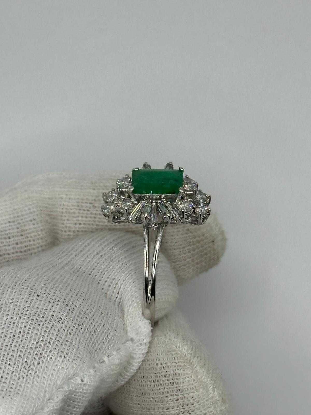 INEL AUR ALB 18K + SMARALD = 2CT + Diamante TOP = 1.70CT - F - VVS1 !