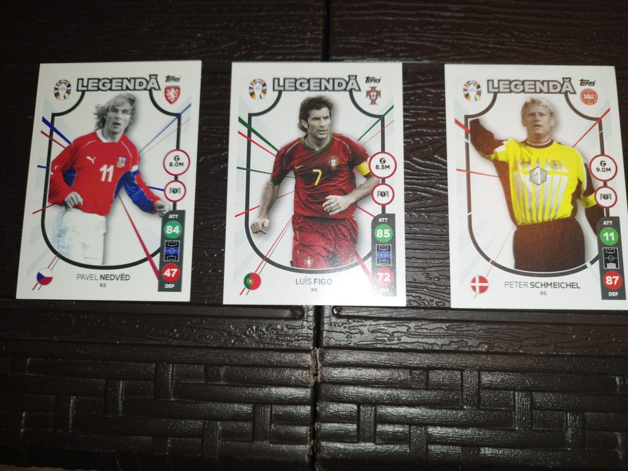 Vând cărți Euro 2024