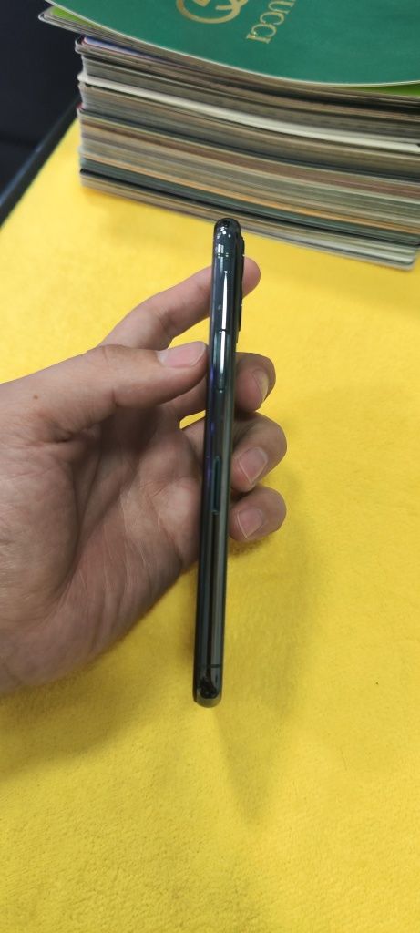 Iphone 11 pro. Ideal