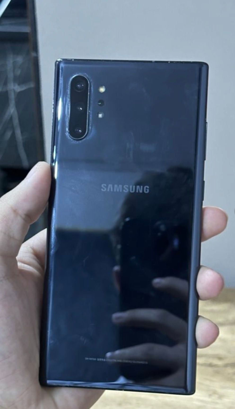 Samsung Galaxy note 10 plus Full
