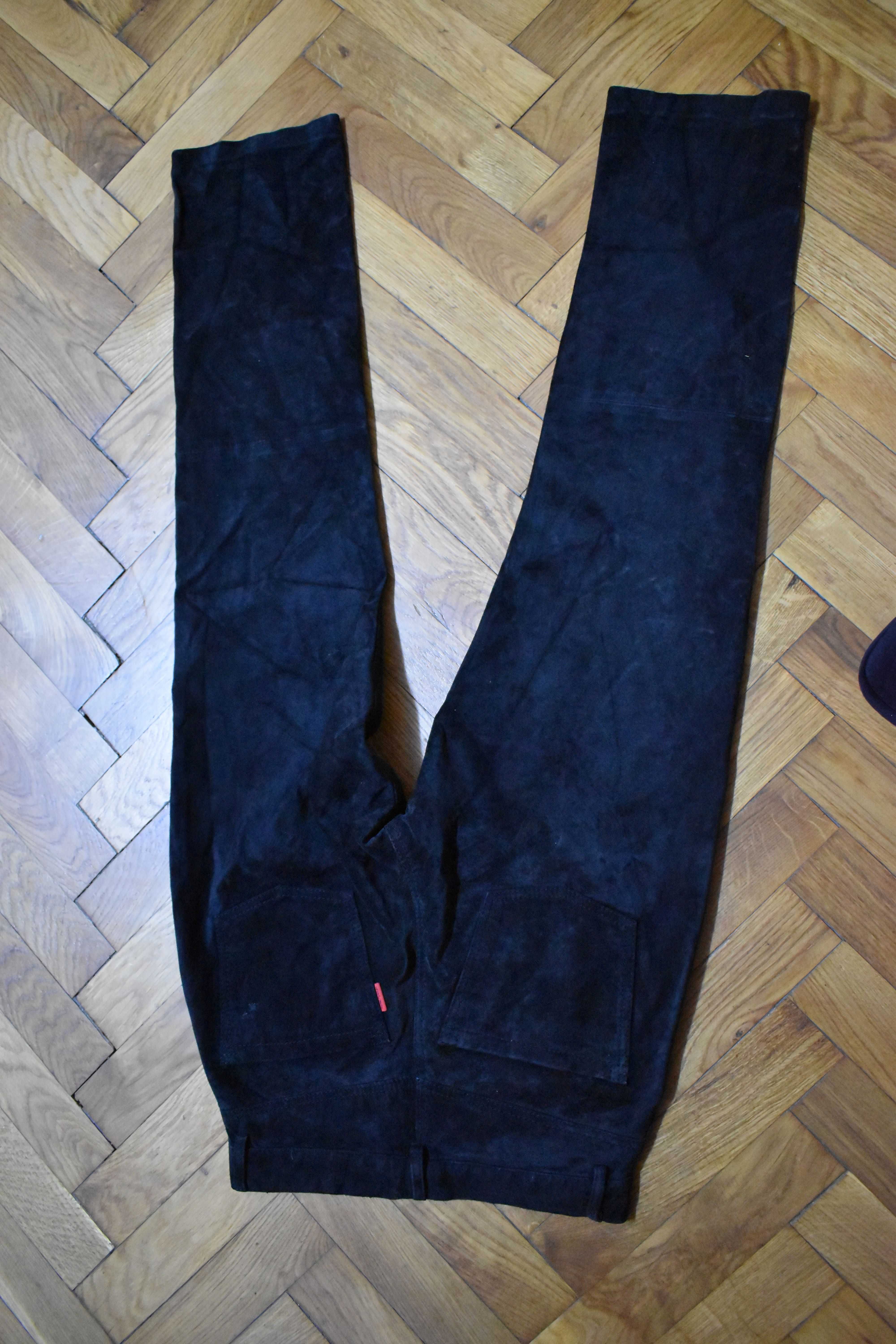 Pantaloni barbati din piele intoarsa marca Enjoy