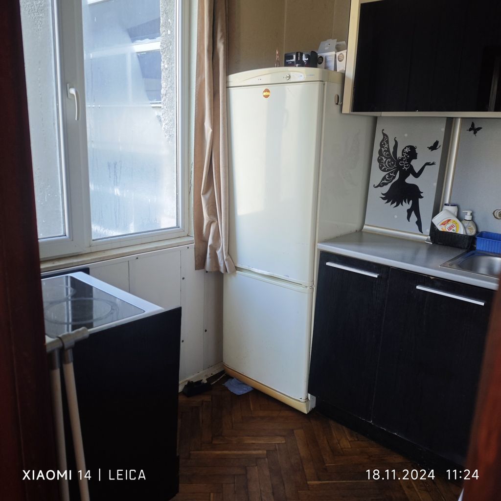 Дава се под наем Четиристаен апартамент в Варна, Център - 96 кв.м за 586.5 € - Снимка #5