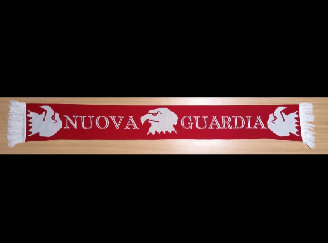 Fular Dinamo anii 90' Nuova Guardia