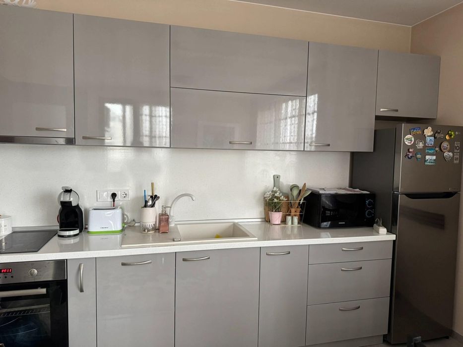 Дава се под наем Тристаен апартамент в София, Малинова долина - 93 кв.м за 920 € - Снимка #1