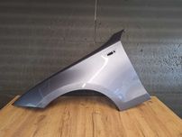 Aripa Fata Stanga BMW E81 E87 An 2003-2010 (A18 (Gri))