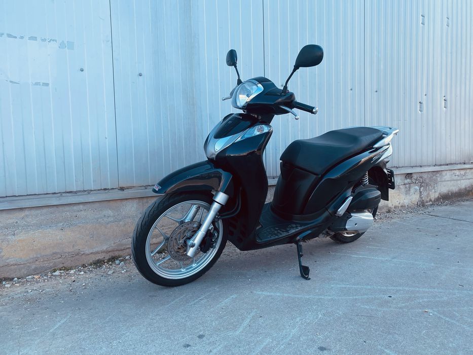 RATE FIXE fara avans Honda SH 125i Cat B Livrare GRATUITA Buyback
