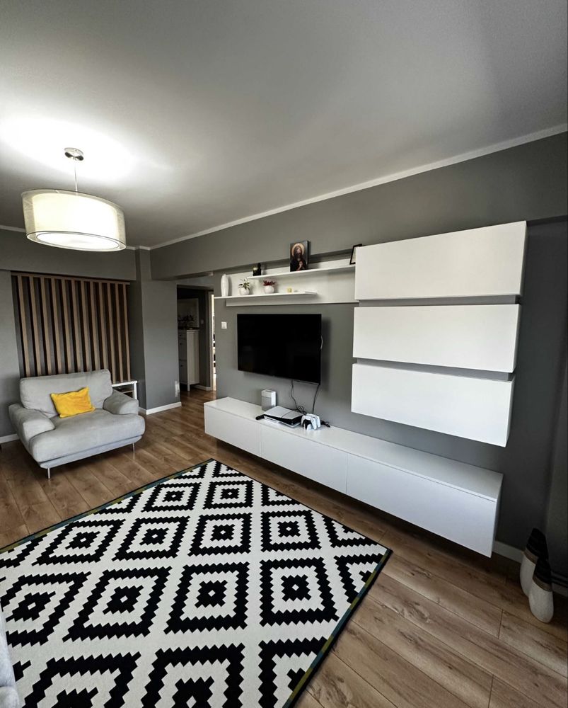 Inchiriez apartament 3 camere