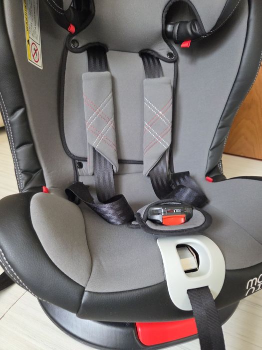 MONI Motion Столче за кола