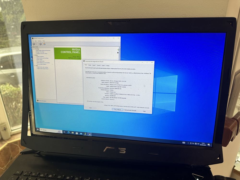 Dezmembrez Asus G750 balamale rupte