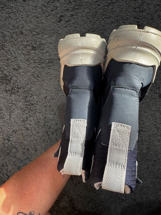 Ghete Superfit mărimea 37