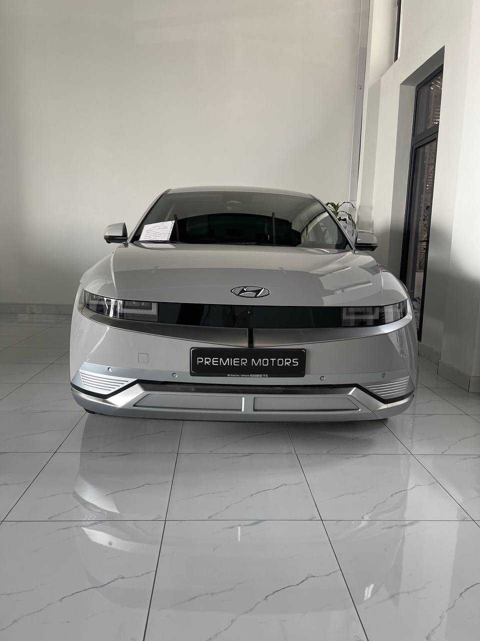 hyundaiy iq SROCHNA