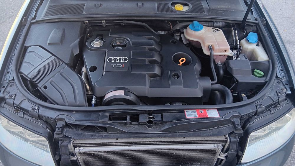 Продавам Audi a4 авант