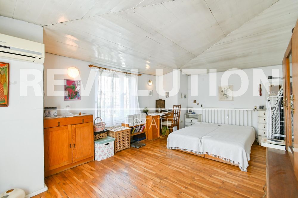 Продава се Тристаен апартамент в София, Докторски паметник - 70 кв.м за 4500 €/кв.м - Снимка #3