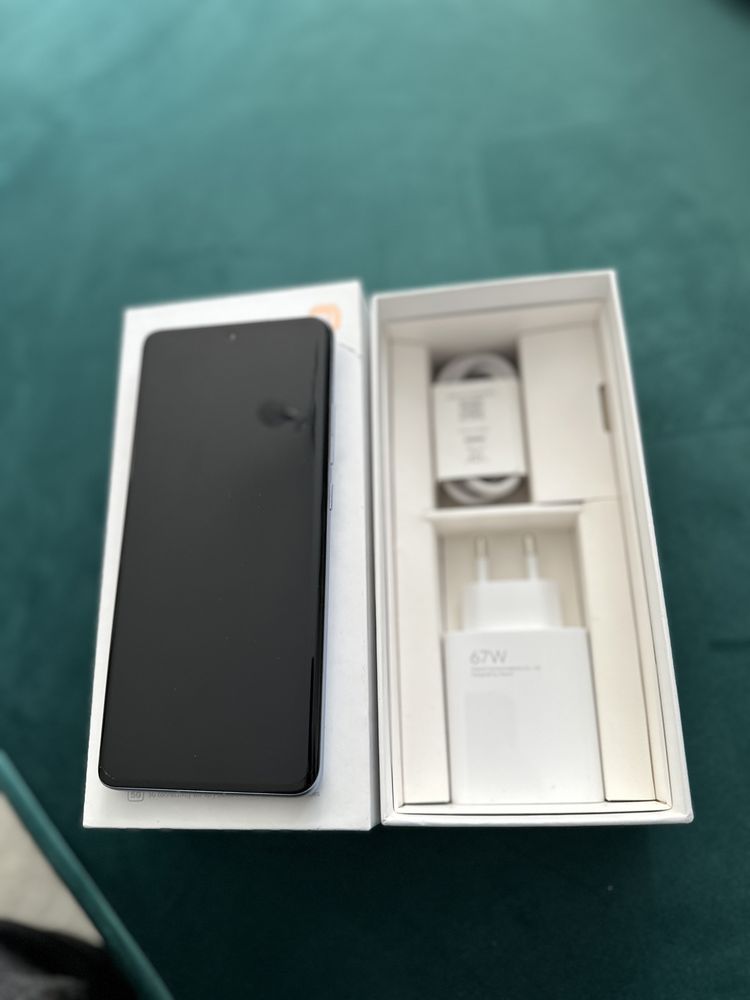 Vand xiaomi 12 , 256GB