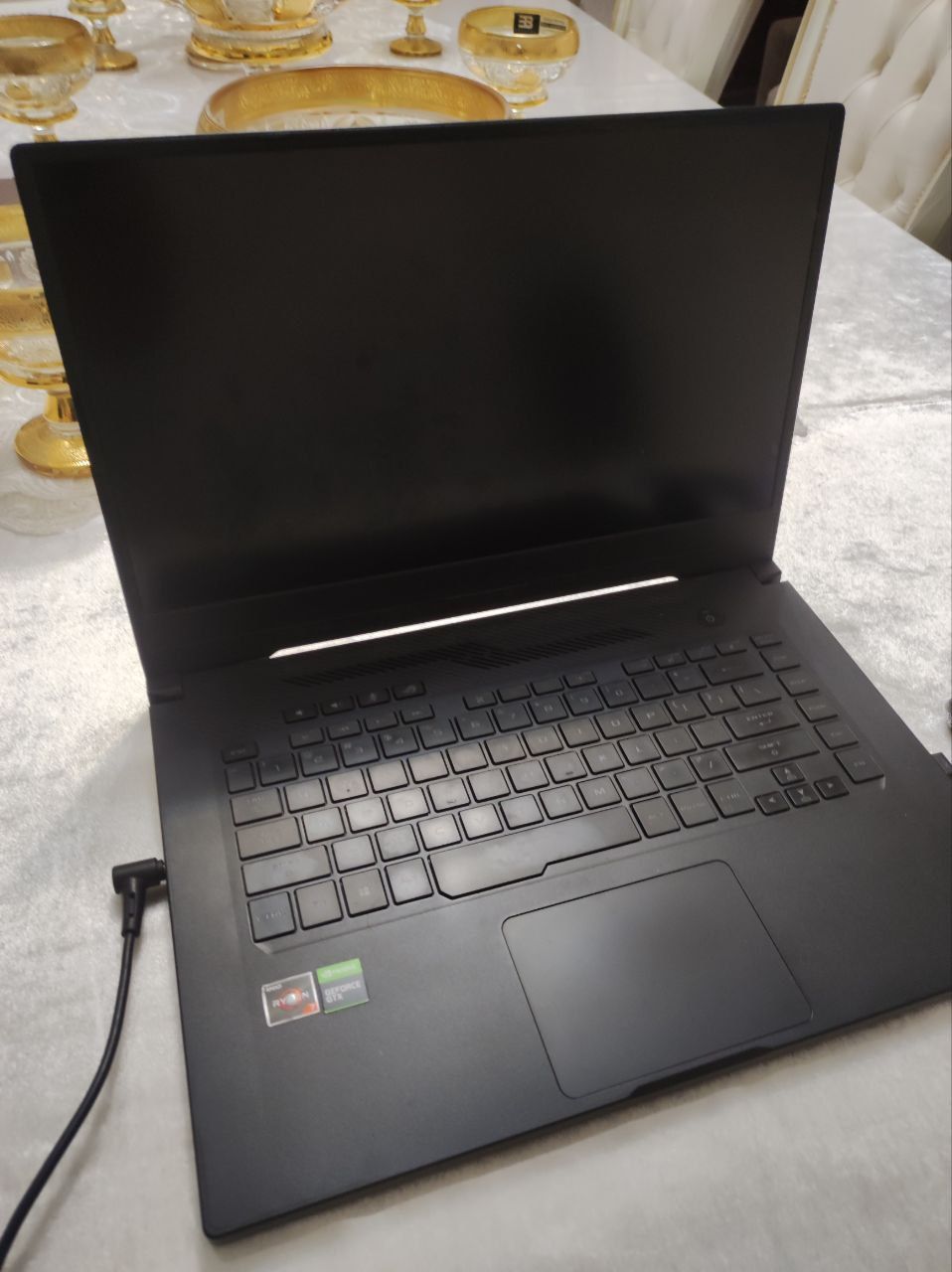 ASUS ROG zephyrus GTX