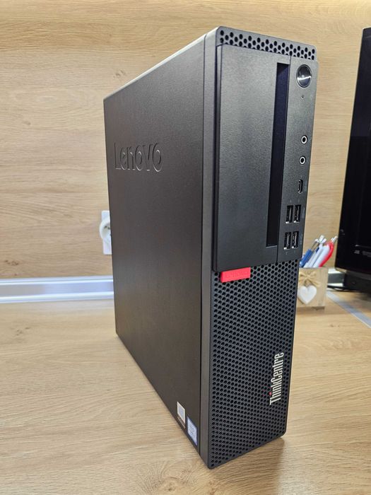 Настолен компютър Lenovo ThinkCentre M720s sff i5-8500 8GB 256GB