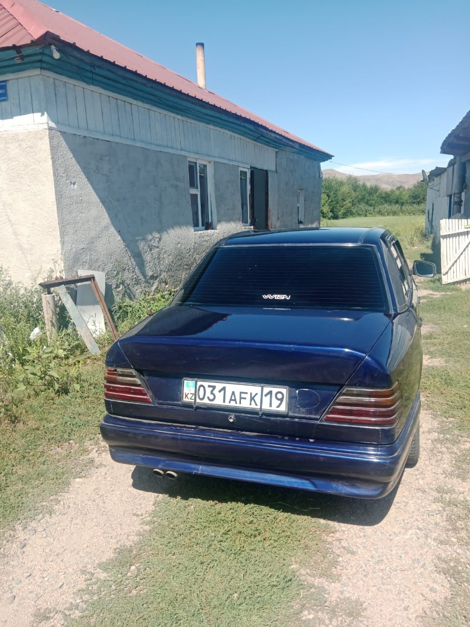 Продам Мерседес 124