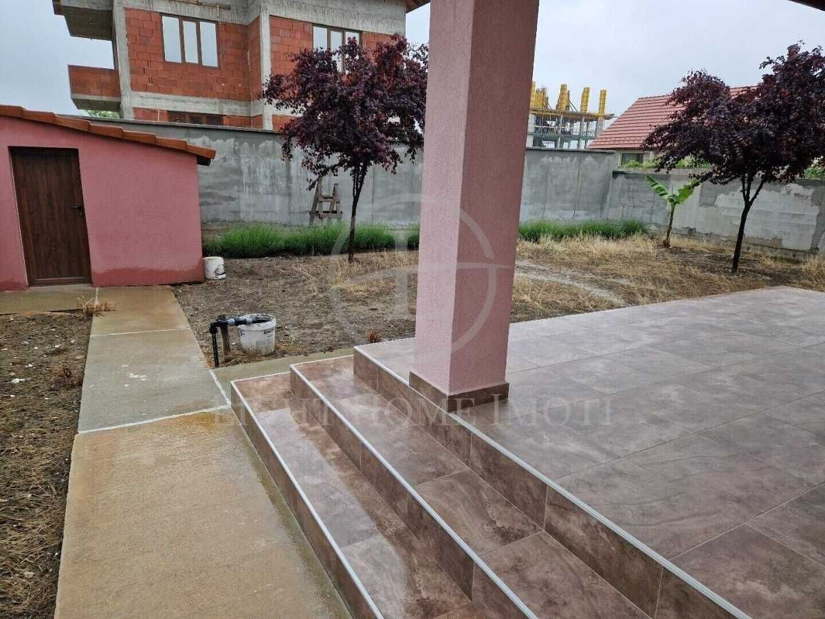 Продава се Къща в Пловдив, Остромила - 162 кв.м за 1710 €/кв.м - Снимка #11