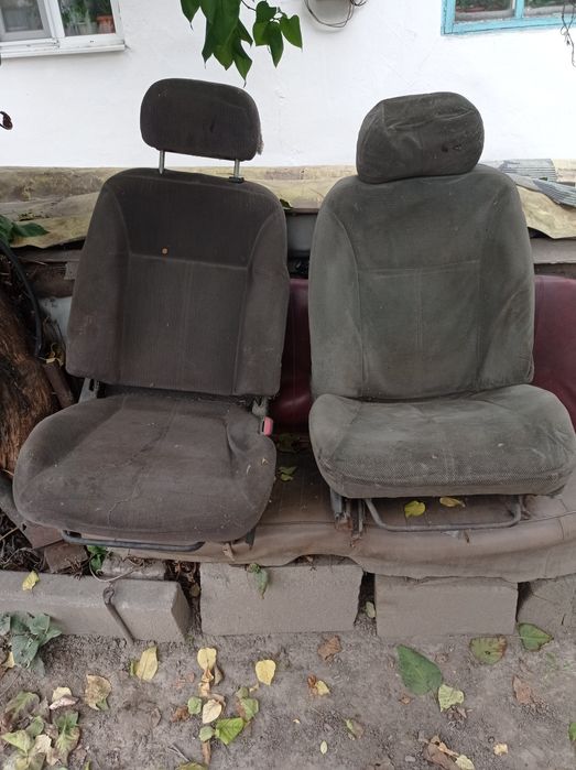 Продам авто сиденья