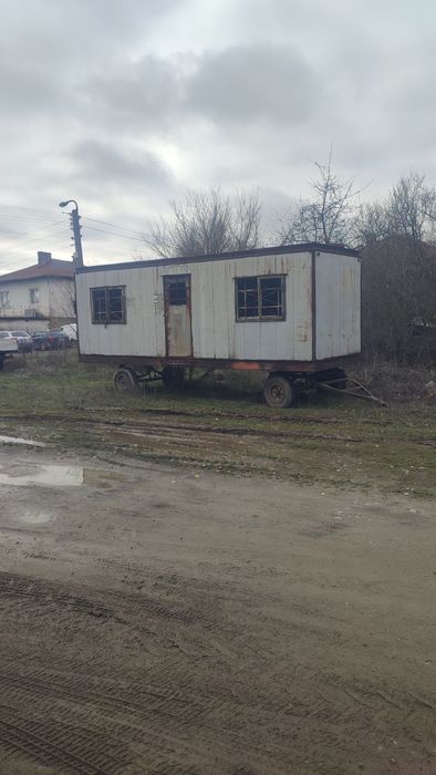 Фургон за различна употреба