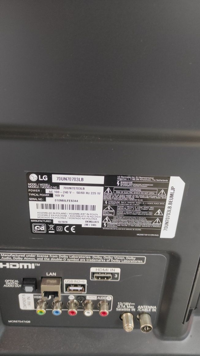 Smart TV LG 70 inci display spart