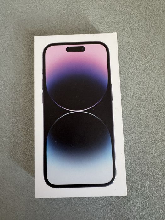 Продам айфон 14 про