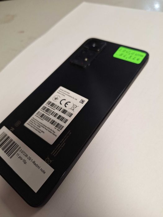 Телефон Realme C35