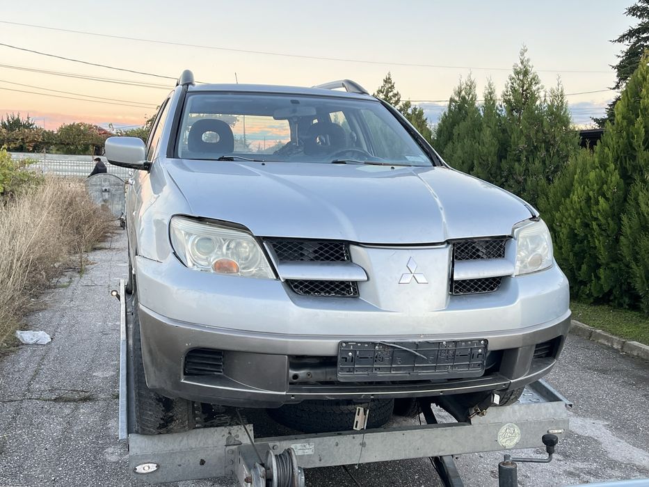 На части Mitsubishi Outlander