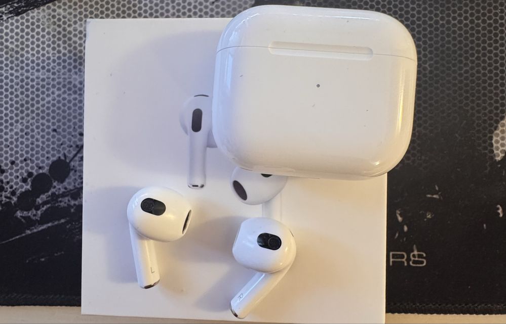 AirPods -3rd generation
