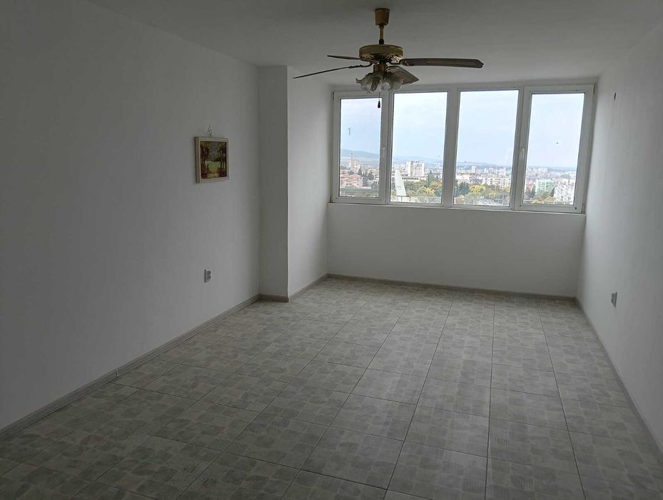 Продава се Тристаен апартамент в Стара Загора, Три чучура - център - 79 кв.м за 1551 €/кв.м - Снимка #3