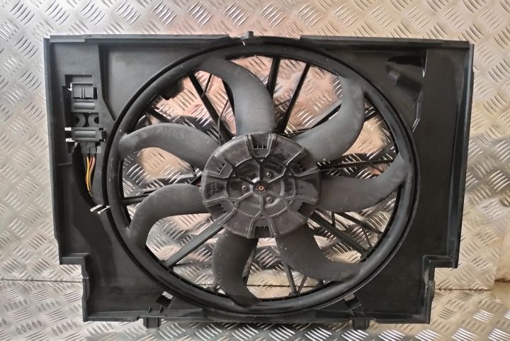 Electroventilator racire  17427789824 BMW Seria 5 E60/E61