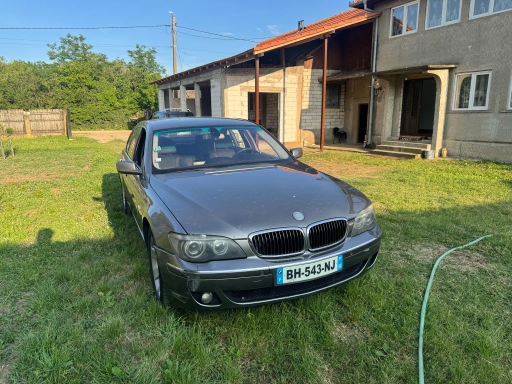 BMW seria 7 anul 2007