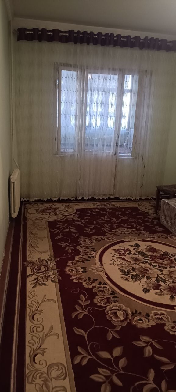 Уй сотилади 6-йулиги устида центр  да