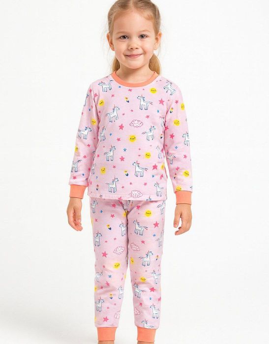 Продам пижамы для девочки на 5-7 лет теплые хб