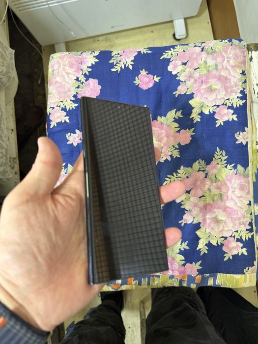 samsung not 20 ultra pamit 8.256g holati yahwi 2 sim kartali