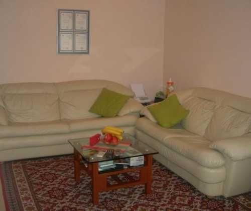 Дава се под наем Тристаен апартамент в Бургас, Възраждане - 90 кв.м за 255 € - Снимка #1