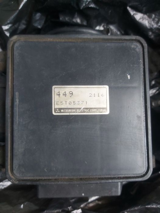 Расходомер (дмрв) митсубиши