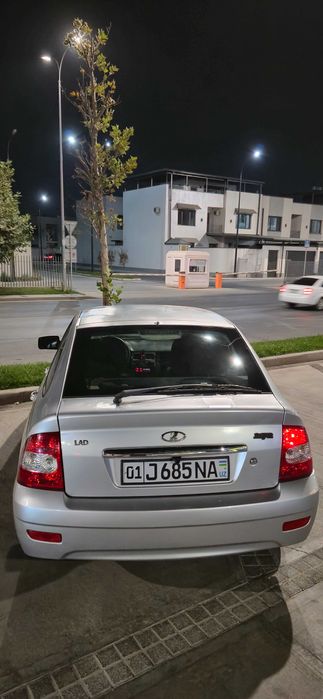 Lada Priora хэтчбэк 2008 г. | После капремонта | Хорошее состояние.