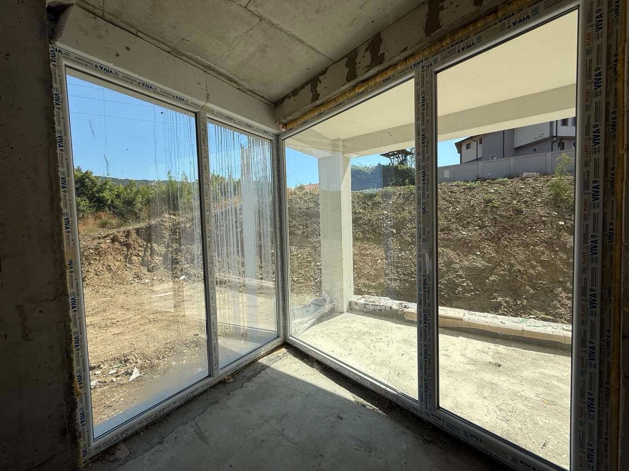 Продава се Двустаен апартамент в Несебър - 77 кв.м за 960 €/кв.м - Снимка #11