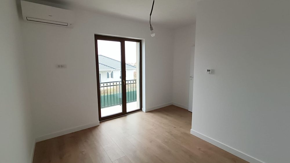 Proprietar vând Duplex 5 camere Dumbrăvița, strada Kossuth Lajos