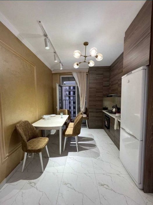 Сдаётся ШИКАРНАЯ квартира на Шота-Руставелли 208*